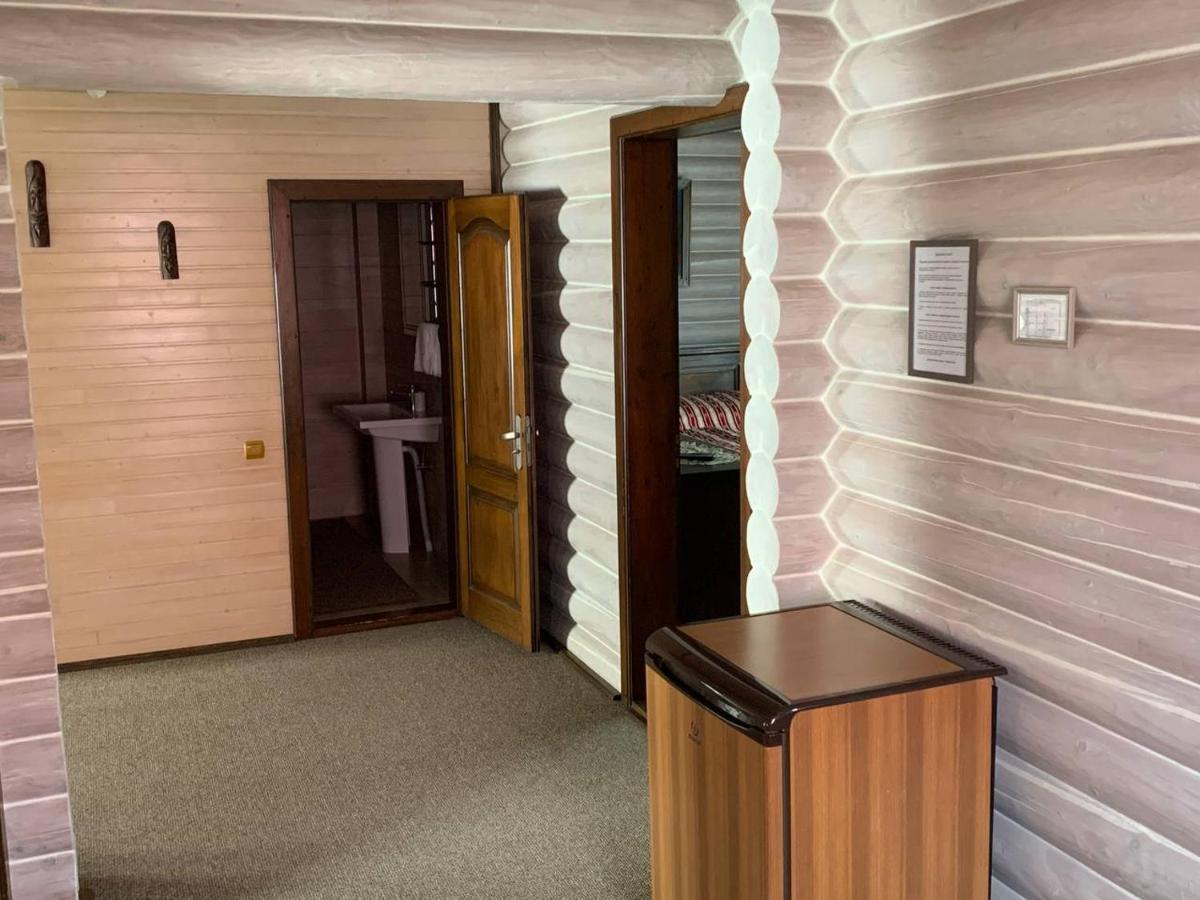 Готель Жди Ня Єво Instagram Zhdenievo Hotel Zhdeniievo Ngoại thất bức ảnh