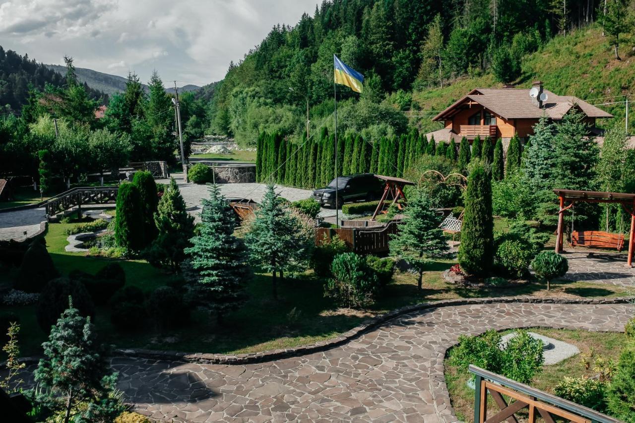 Готель Жди Ня Єво Instagram Zhdenievo Hotel Zhdeniievo Ngoại thất bức ảnh